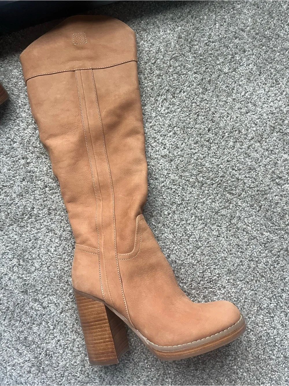JLO Women's Tall Suede Side-Zip Parid Boots in Honey Brown size 8.5